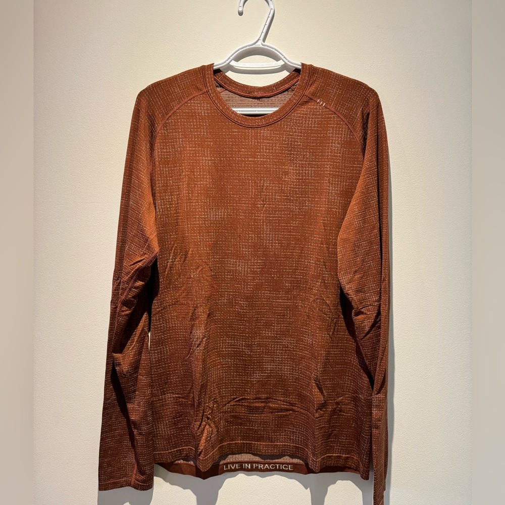 Lululemon Men’s Large Metal Vent Tech Long Sleeve Tee